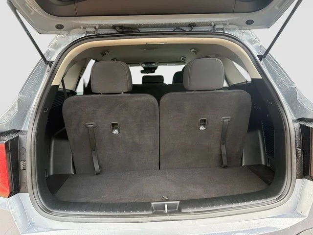 Used 2024 Silver Kia LX image 12