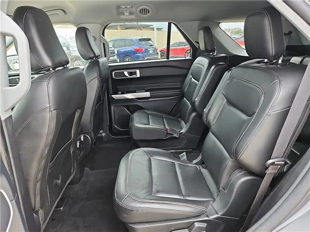 Used 2022 Iconic Silver Metallic Ford XLT 4x2 image 9