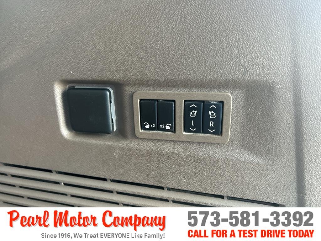 2021 GMC Yukon Denali - Photo 30