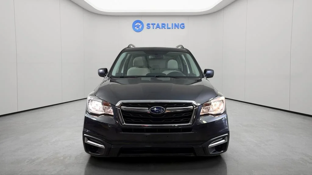 Used 2017  Subaru Premium image 15