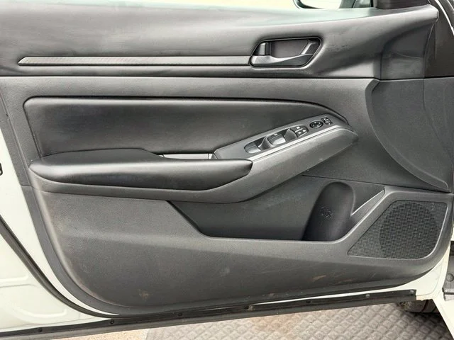 2023 Nissan Altima S - Photo 15