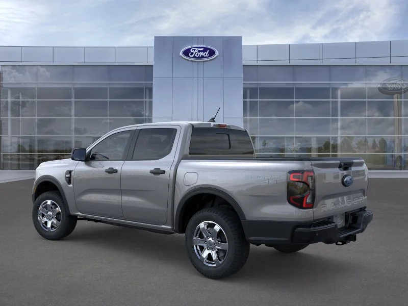 New 2026 Carbonized Gray Metallic Ford XLT image 26