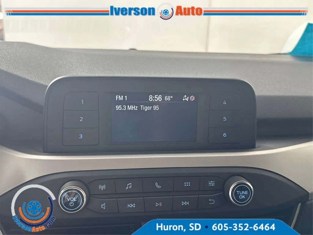 Used 2022 Iconic Silver Ford S image 16