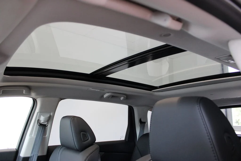 New 2026 Majestic Black Pearl Acura Base image 26