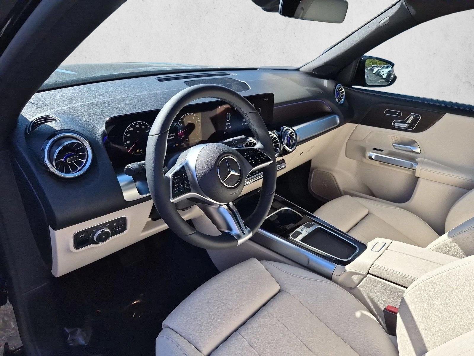 New 2026 Night Black Mercedes-Benz GLB250 image 3