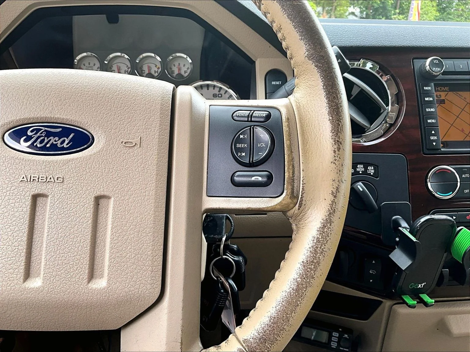 Used 2010 Black Ford Lariat image 18