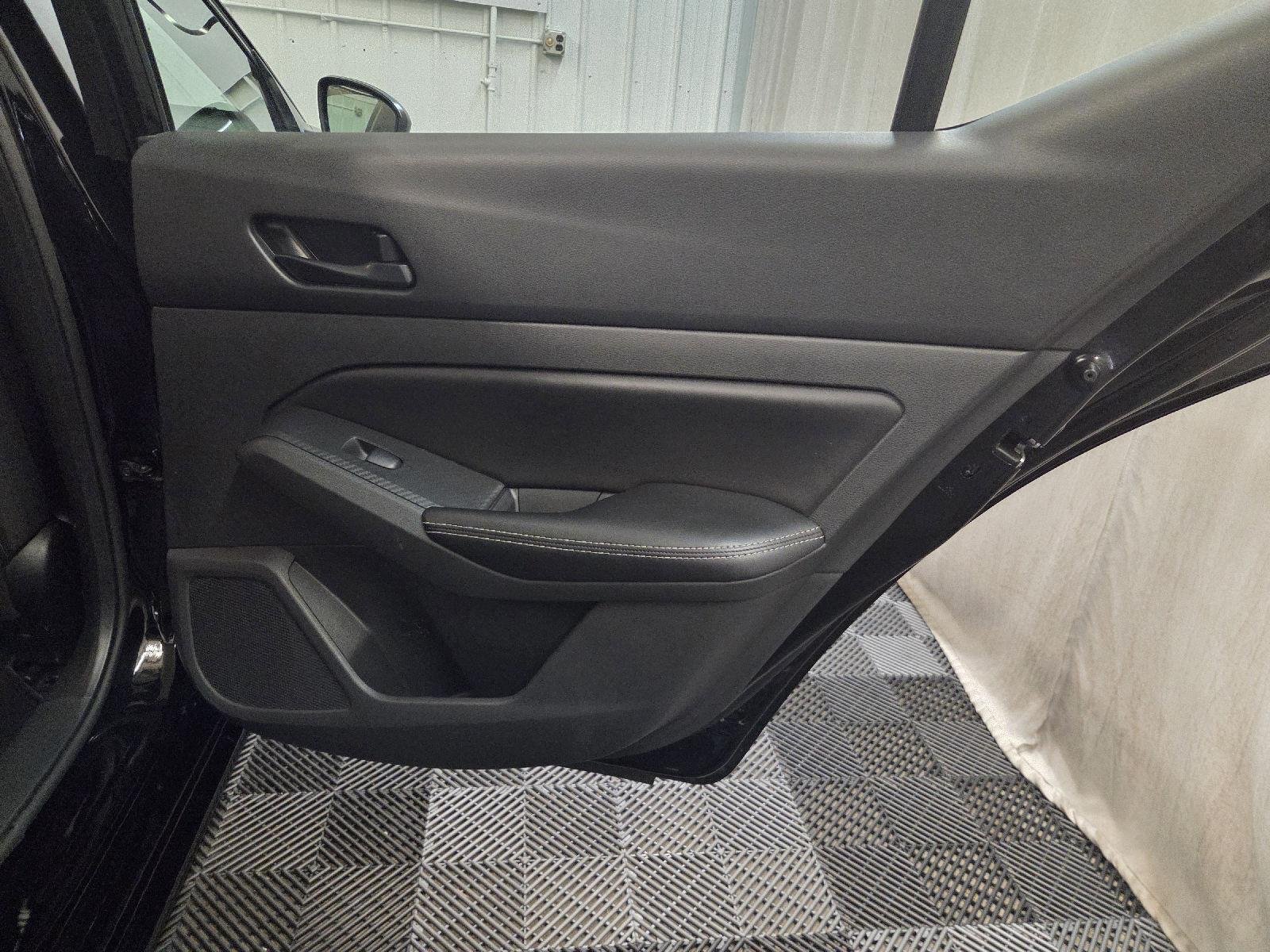 Used 2024 Super Black Nissan 2.5 SV image 31