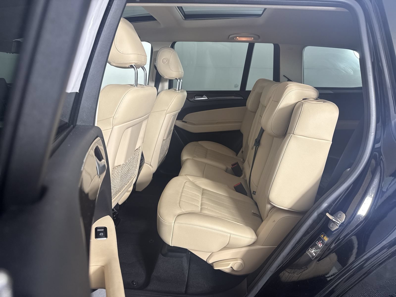Used 2019 Black Mercedes-Benz GLS 450 image 22