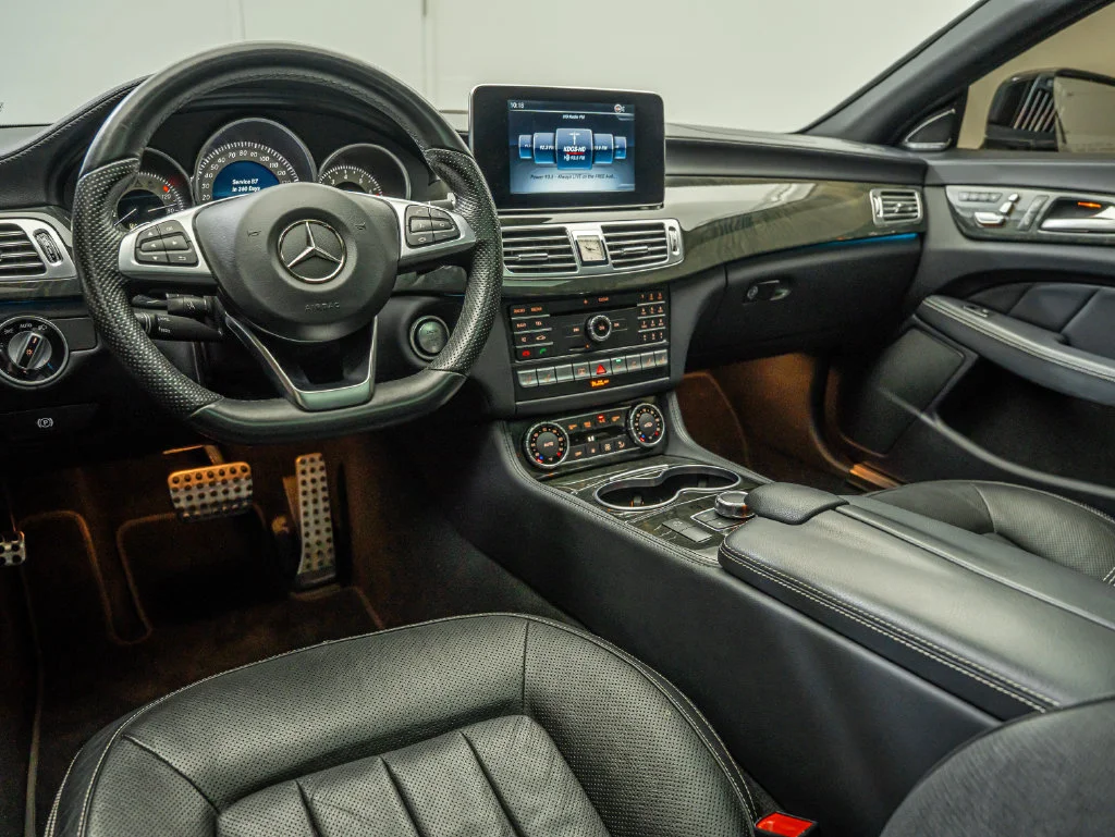 Used 2017 Black Mercedes-Benz CLS 550 image 35