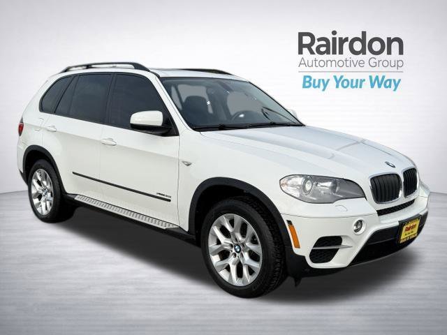 Used 2013 Alpine White BMW xDrive35i image 1