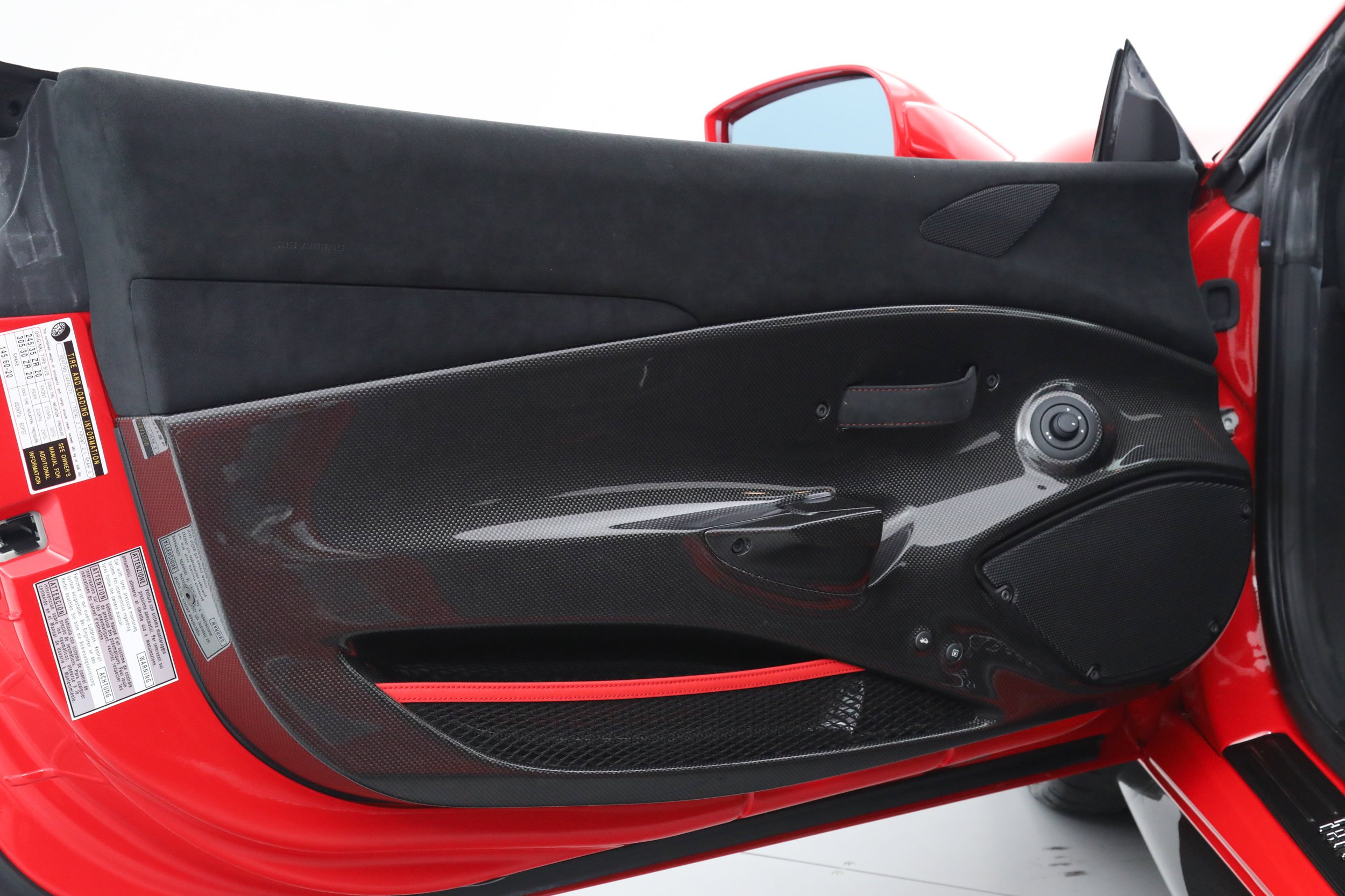 Used 2020 Red Ferrari  image 50