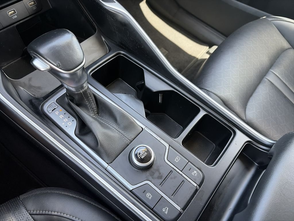 Used 2021 Silver Kia S image 28