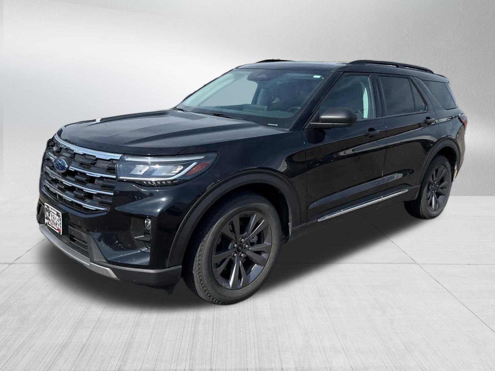Used 2025 Black Ford Active image 6