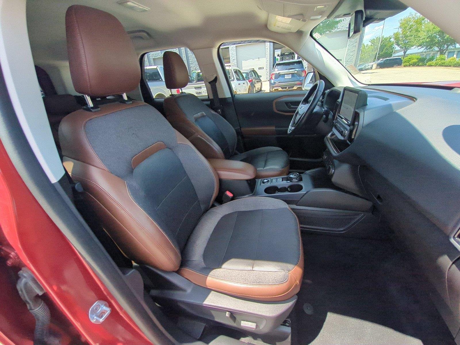 Used 2022 Hot Pepper Red Metallic Tinted Clearcoat Ford Outer Banks image 38
