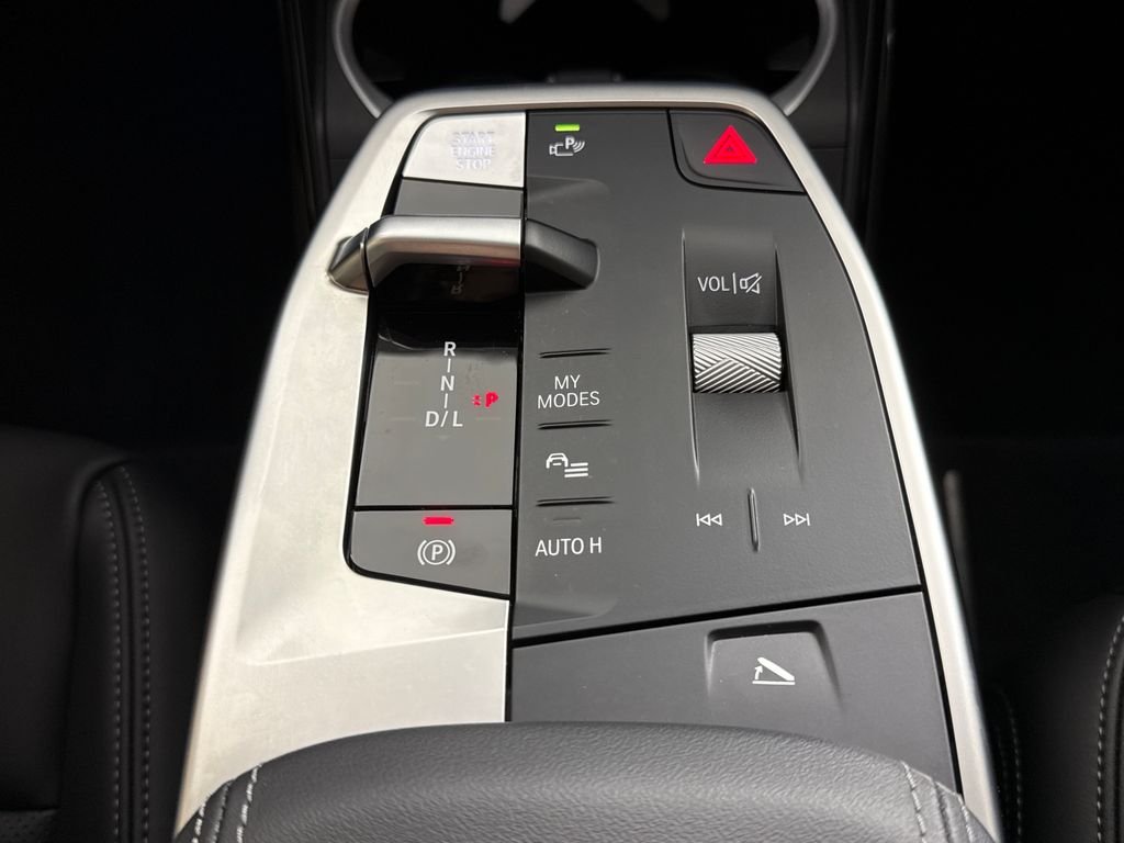 2025 BMW X1 28i - Photo 19