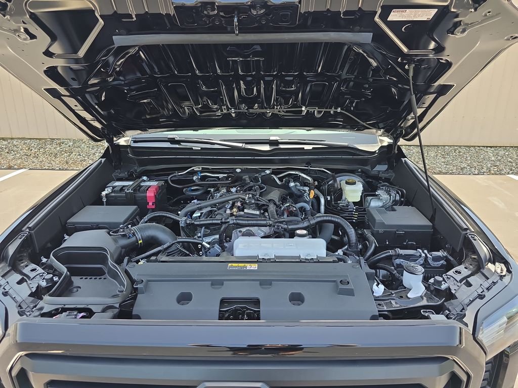 Used 2026 Black Toyota SR5 image 32