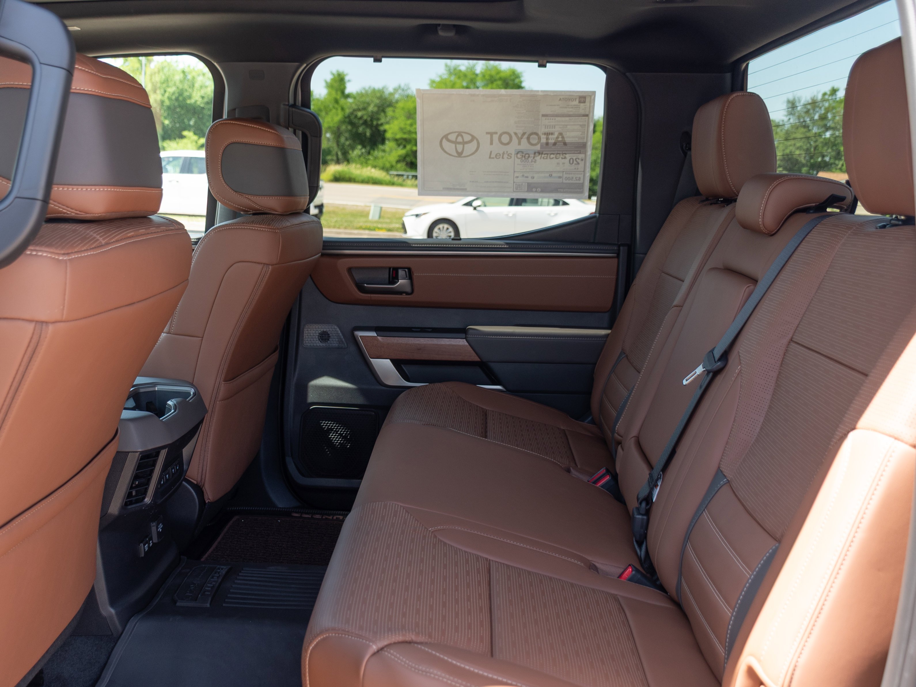 2026 Toyota Tundra 1794 Edition - Photo 18