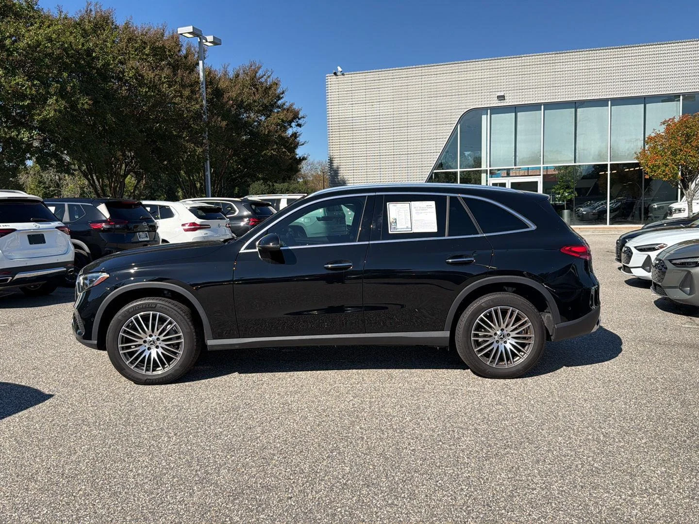 Used 2025 Black Mercedes-Benz GLC 300 image 2