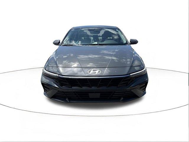 New 2026 Ecotronic Gray Hyundai Limited image 8