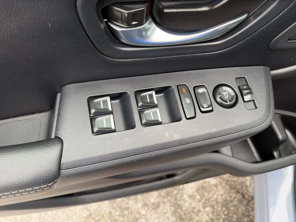 Used 2023  Honda Touring image 13
