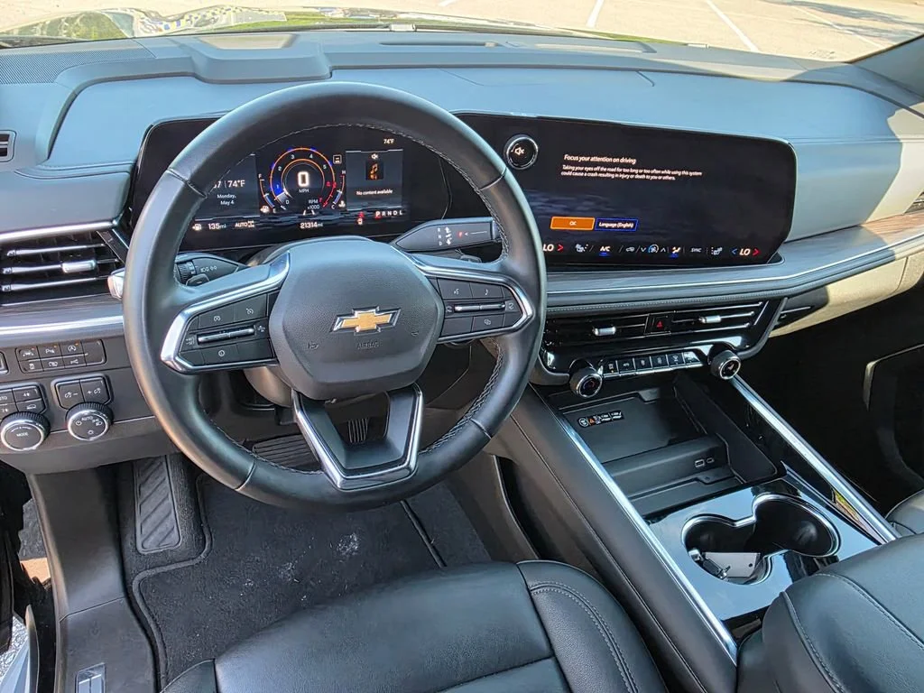 Used 2025 Black Chevrolet LT image 15