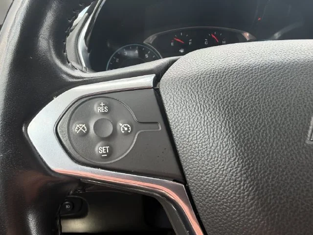 Used 2020 SILVER ICE METALLIC Chevrolet LT Cloth image 30