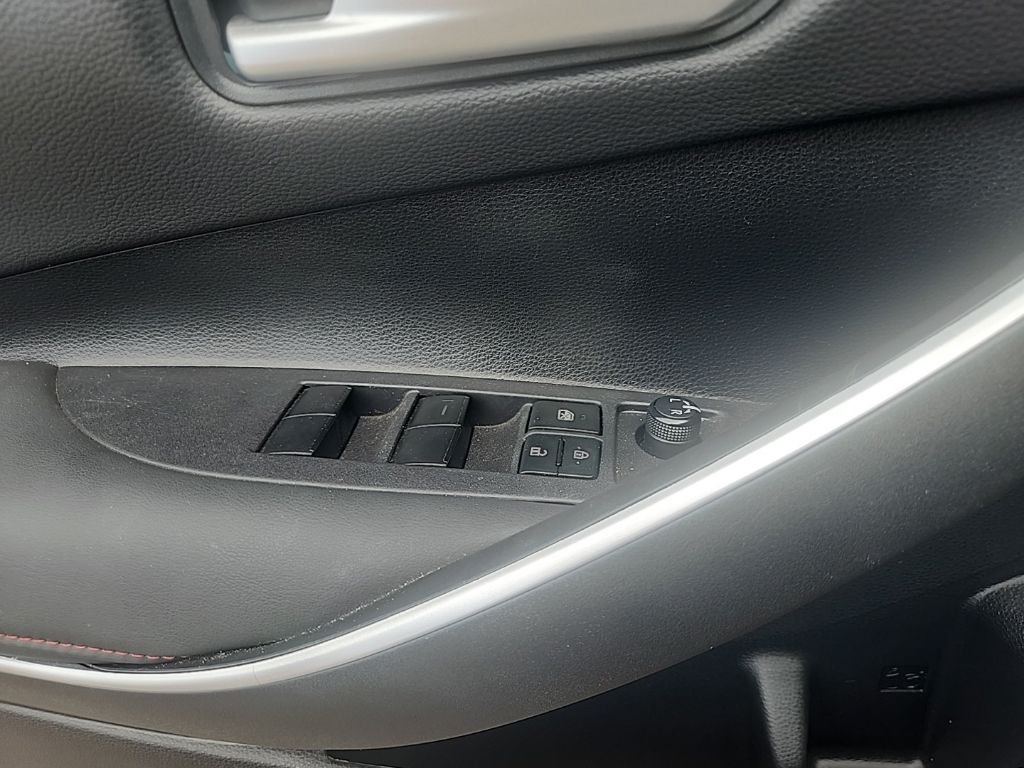 Used 2023  Toyota SE image 26
