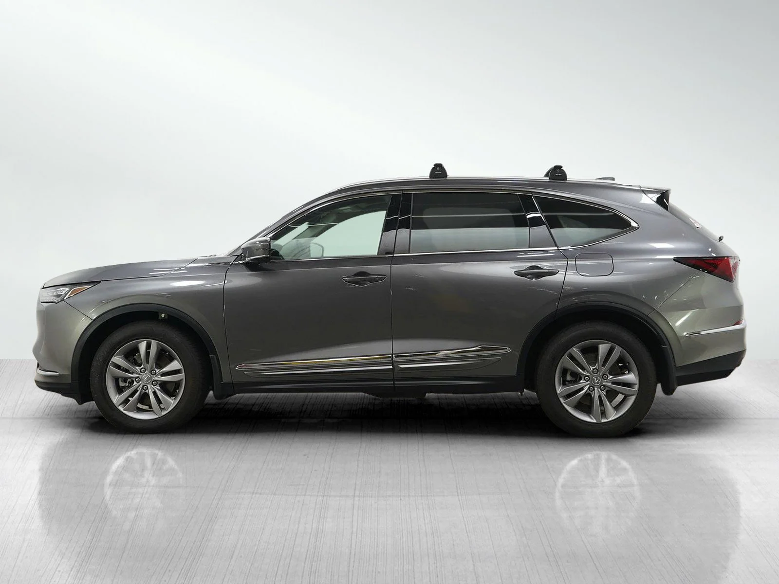 Used 2023 Acura MDX Base with VIN 5J8YE1H3XPL000252 for sale in Wayzata, Minnesota