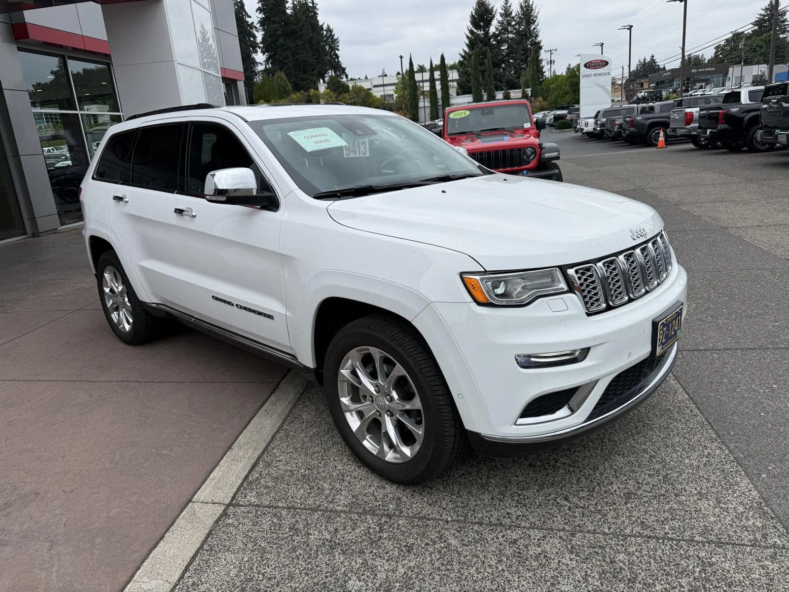 Used 2020 Bright White Clearcoat Jeep Summit image 7