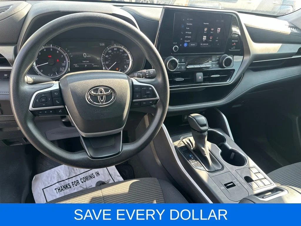 Used 2023 Black Toyota L image 12