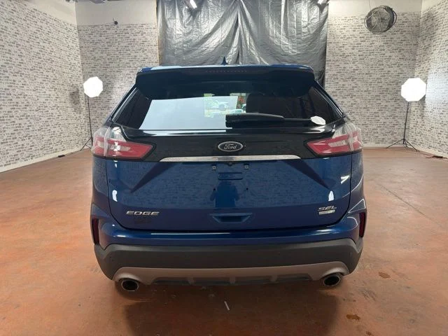 Used 2020 Atlas Blue Metallic Ford SEL image 6