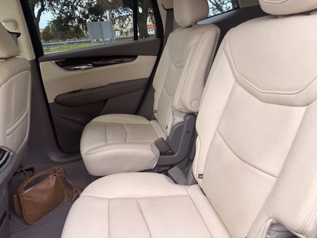 Used 2020 Gray Cadillac Premium Luxury image 6