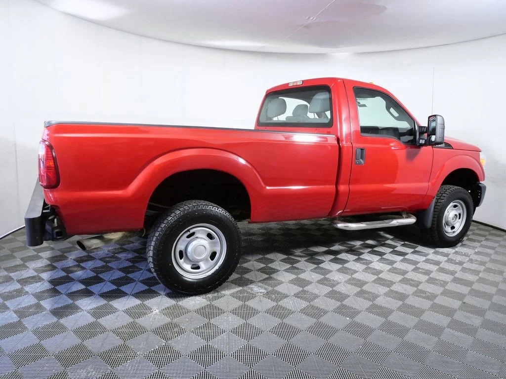 Used 2015 Red Ford XL image 8