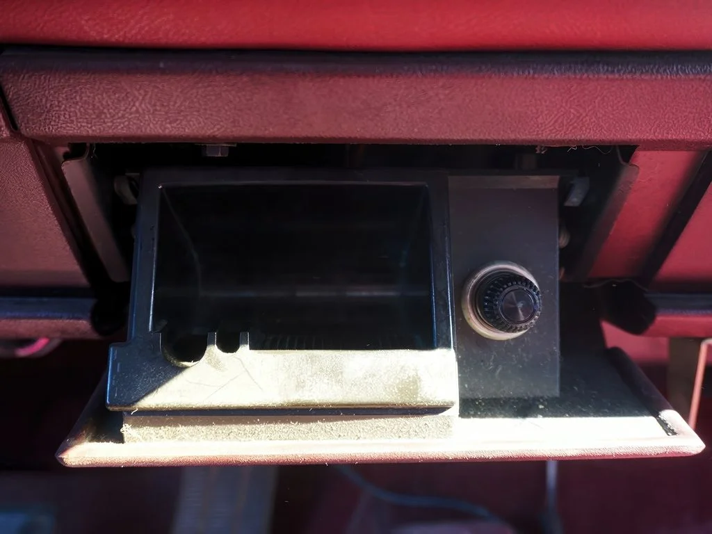 Used 1989 Red Chevrolet  image 23