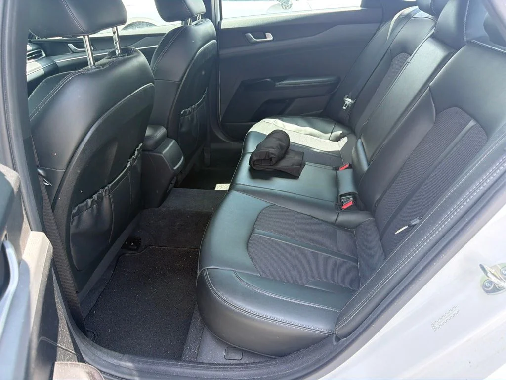 Used 2024 White Kia GT-Line image 16