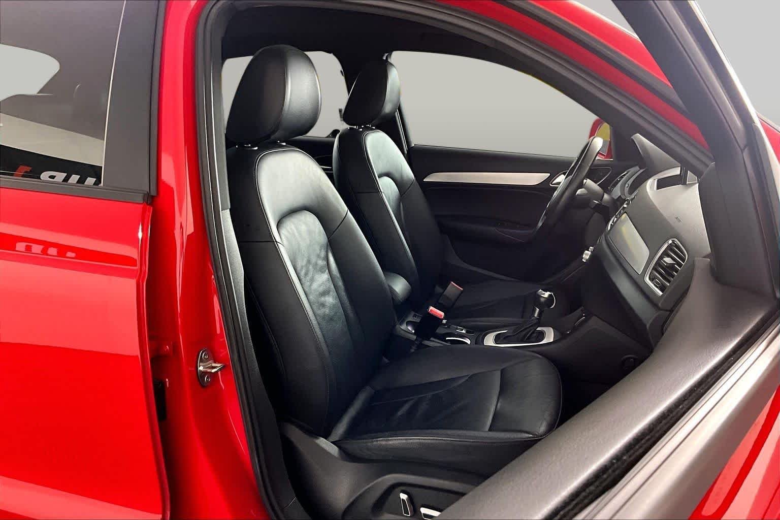 Used 2018 Misano Red Pearl Effect Audi Sport Premium image 9