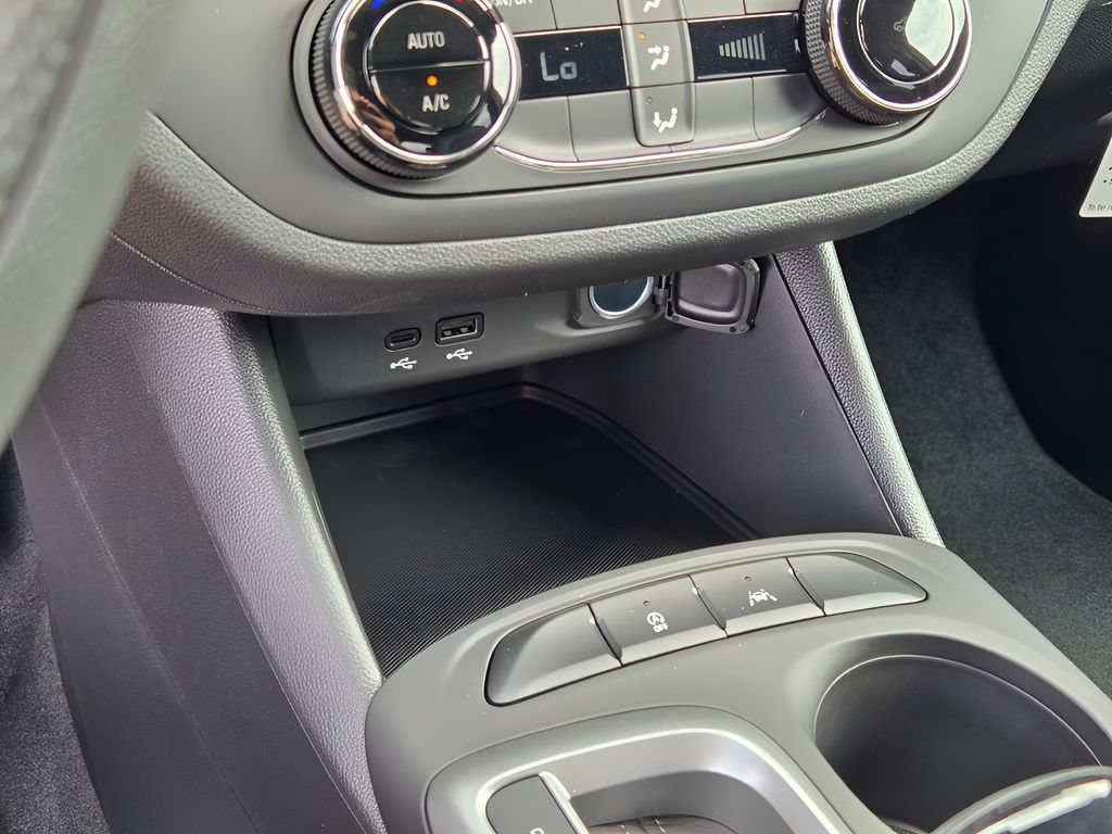 New 2026 Ebony Twilight Metallic Buick Preferred image 24