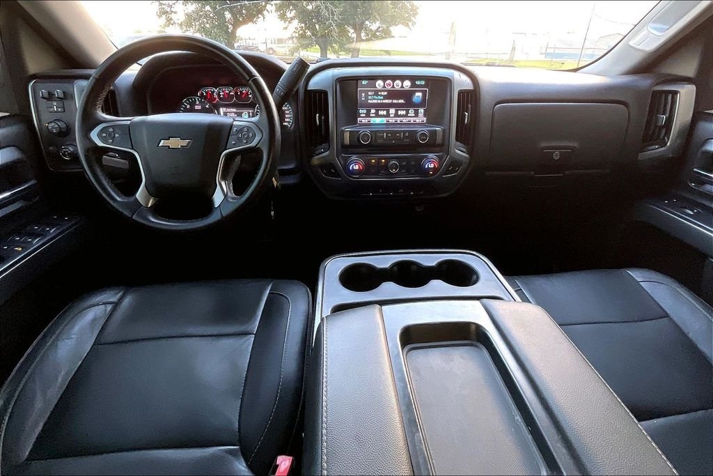 Used 2016 Red Chevrolet LT image 7