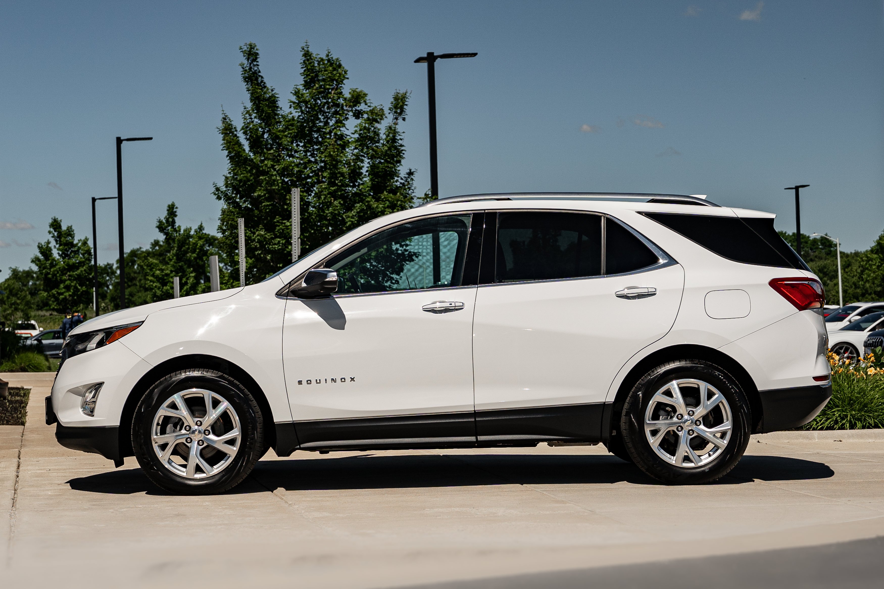 Used 2020 Summit White Chevrolet Premier image 6