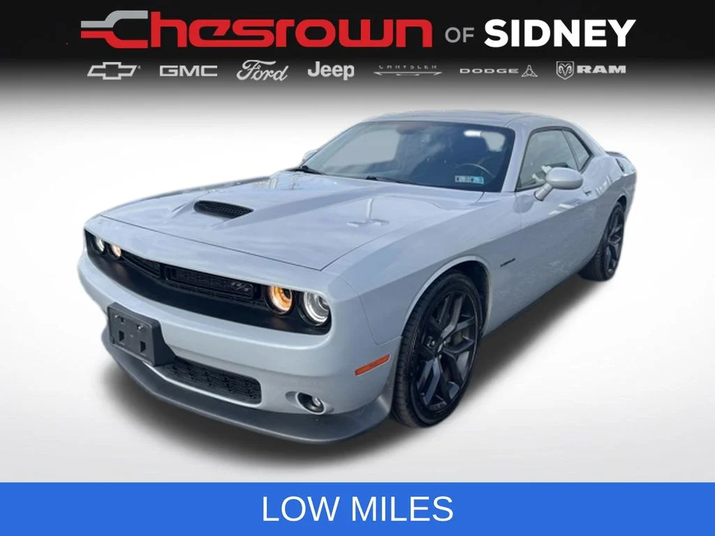 2022 Dodge Challenger R/T's photo