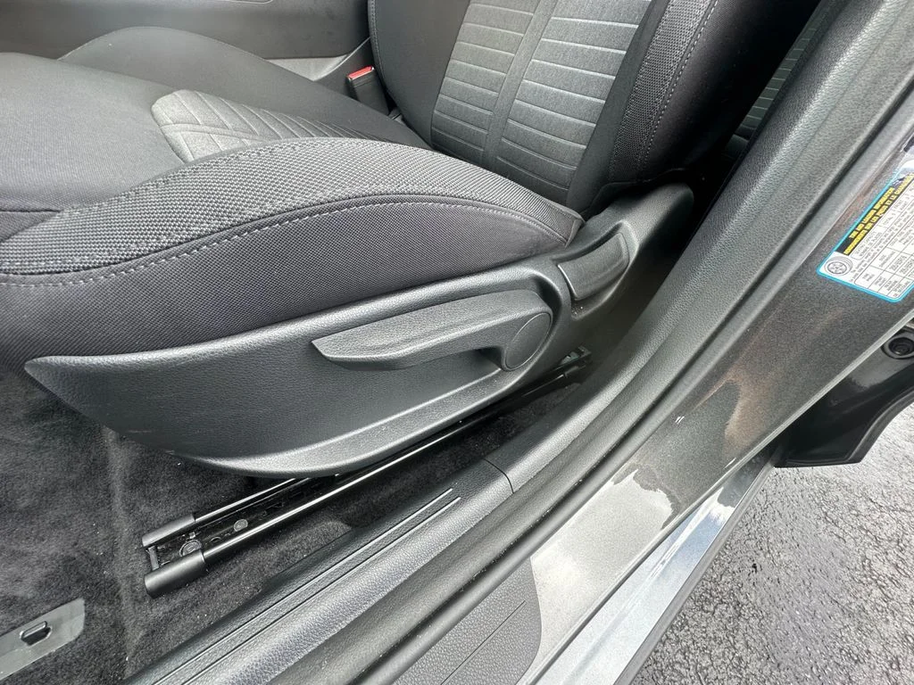 Used 2025 Gray Kia LXS image 27