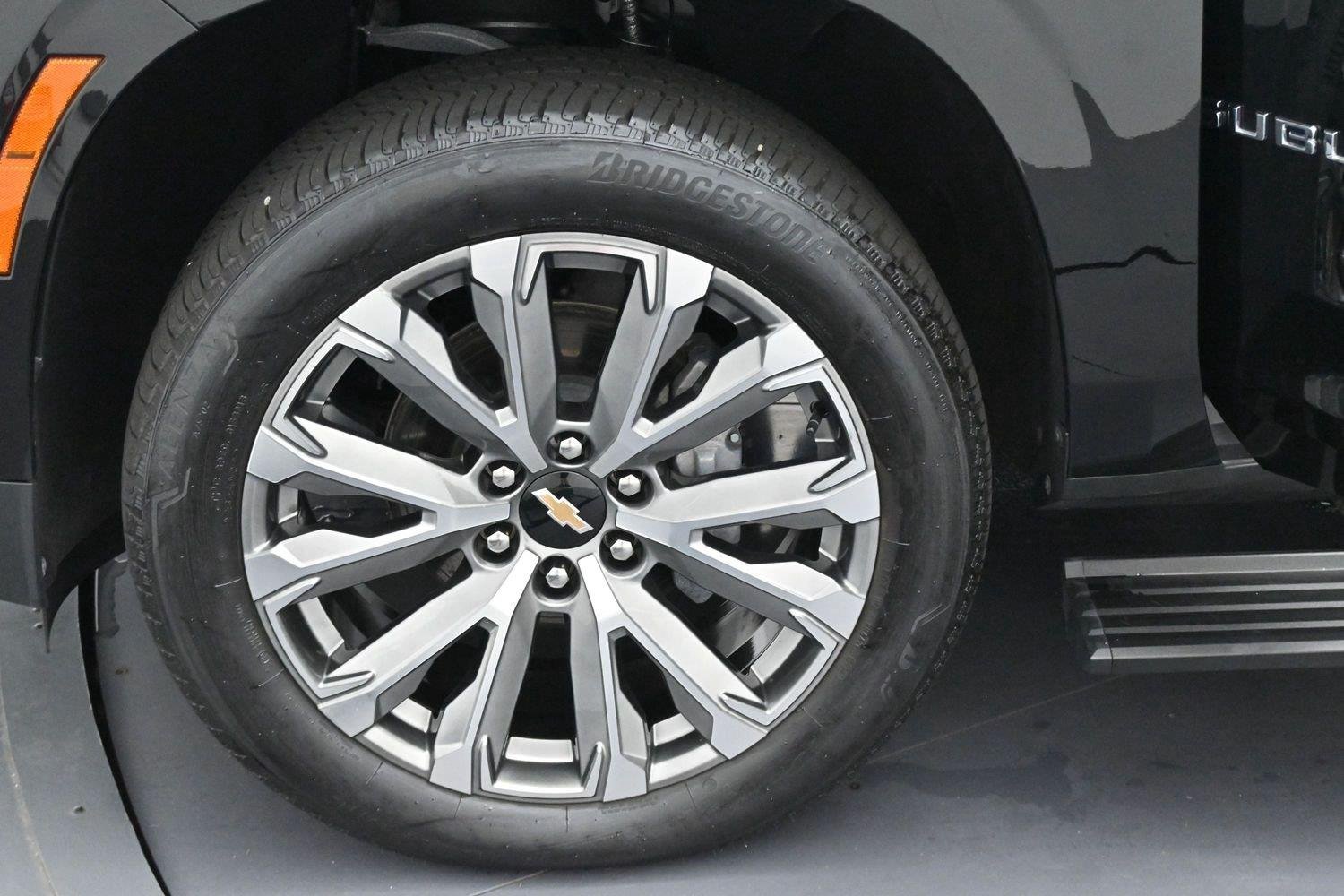 Used 2025 Black Chevrolet High Country image 45