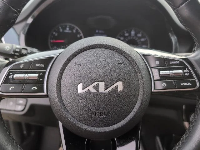Used 2023 Yellow Kia S image 23