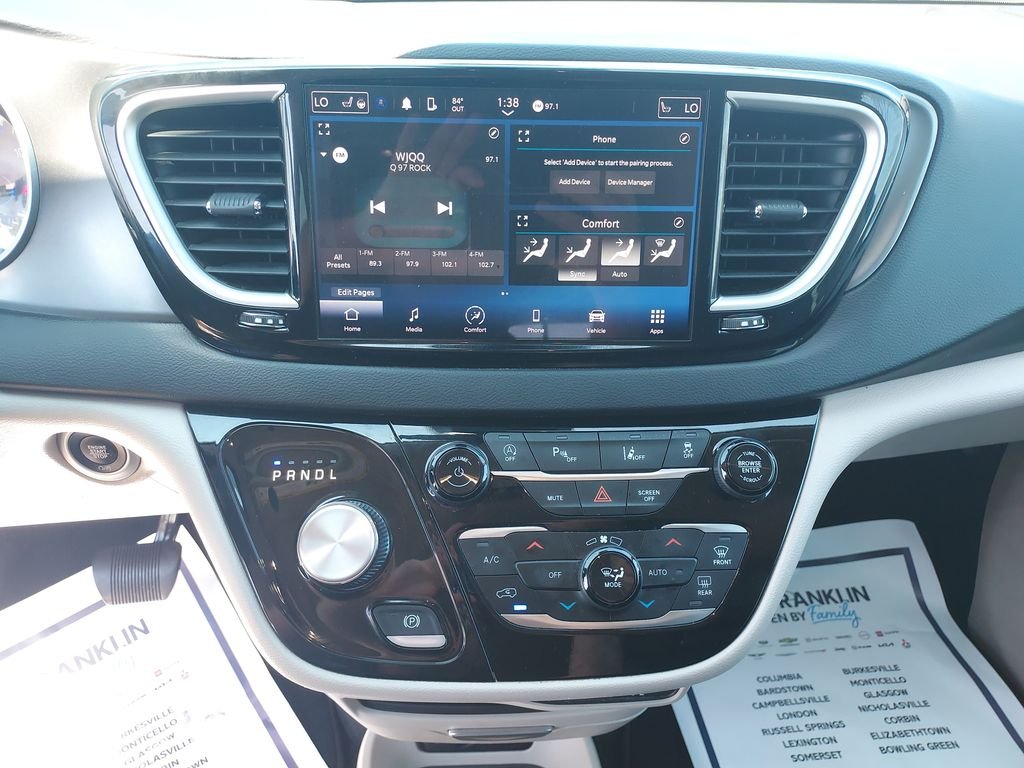 Used 2023 Gray Chrysler Touring L image 21