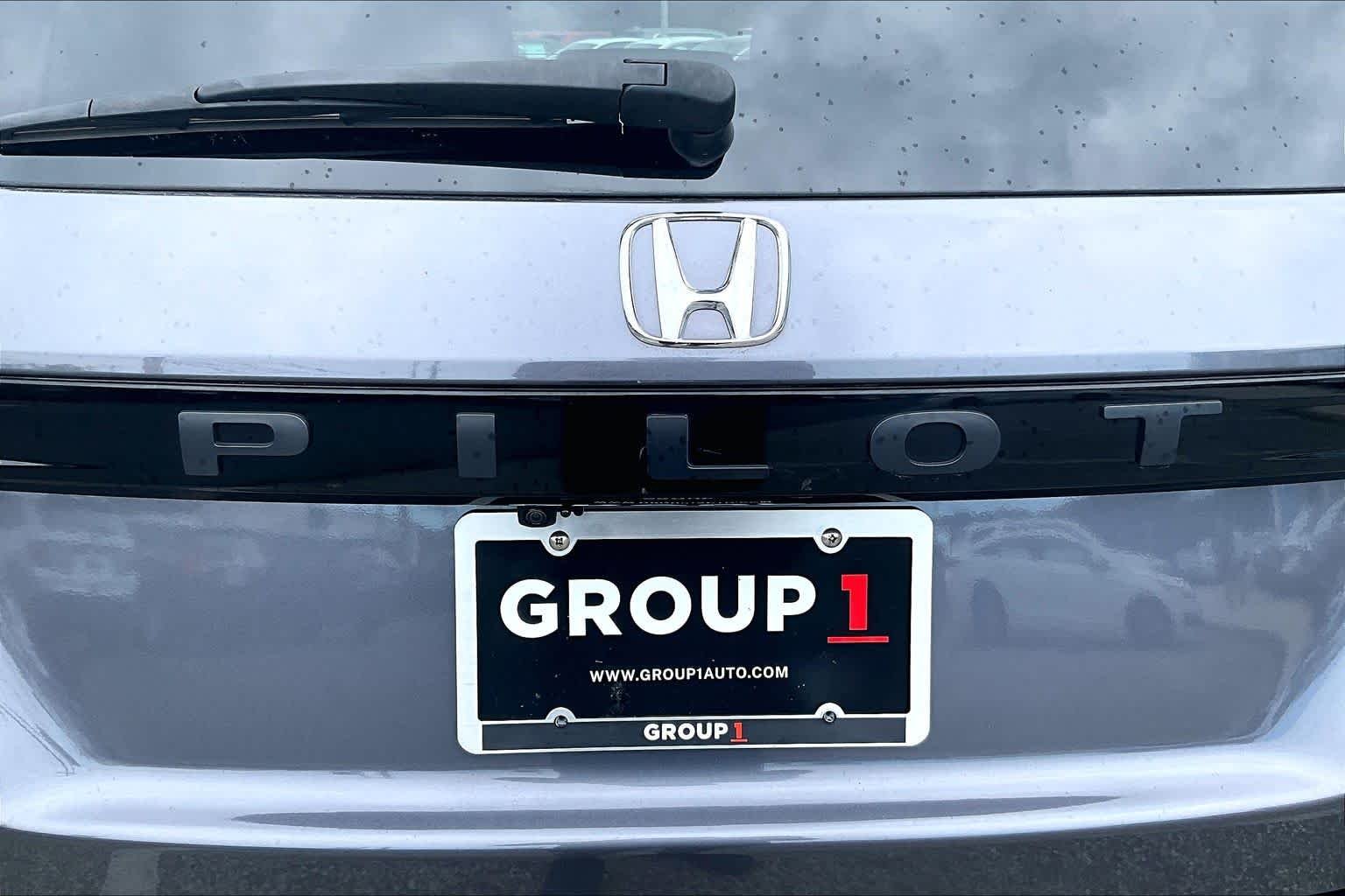 Used 2025 Modern Steel Metallic Honda AWD EX-L image 32