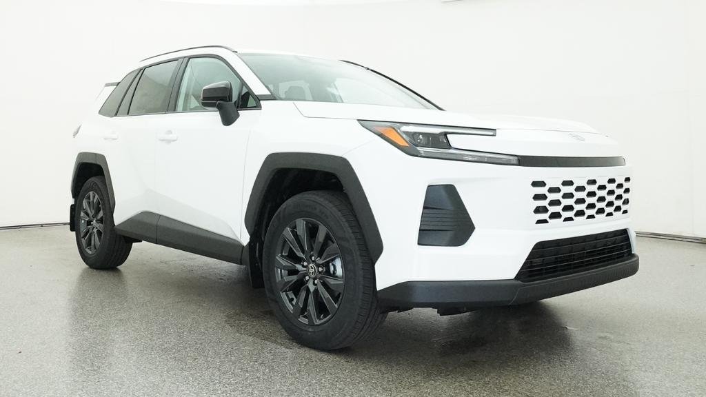 New 2026 Ice Cap Toyota XLE Premium image 3