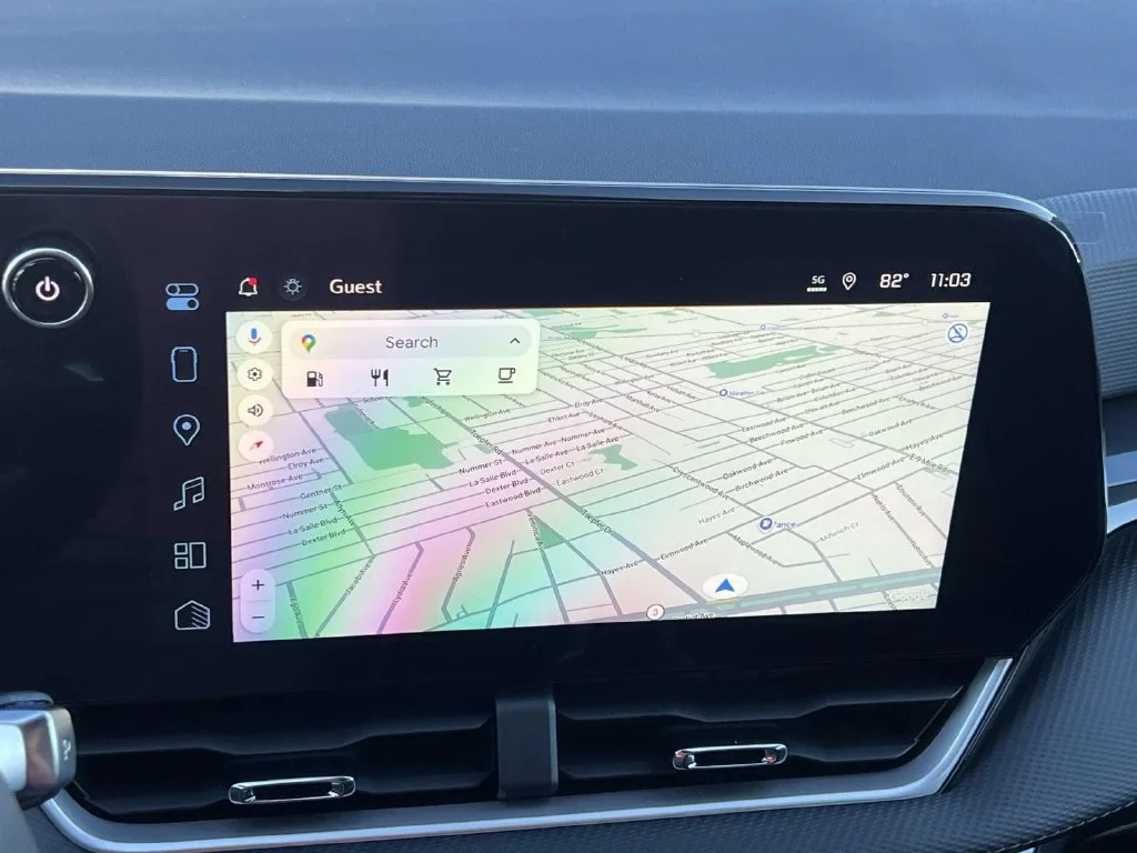 2027 Chevrolet Equinox LT - Photo 15