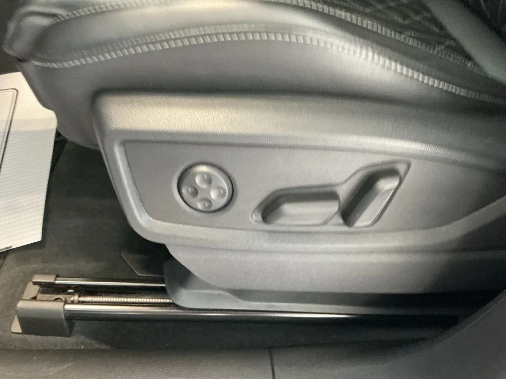 2020 Audi SQ5 Premium Plus - Photo 11