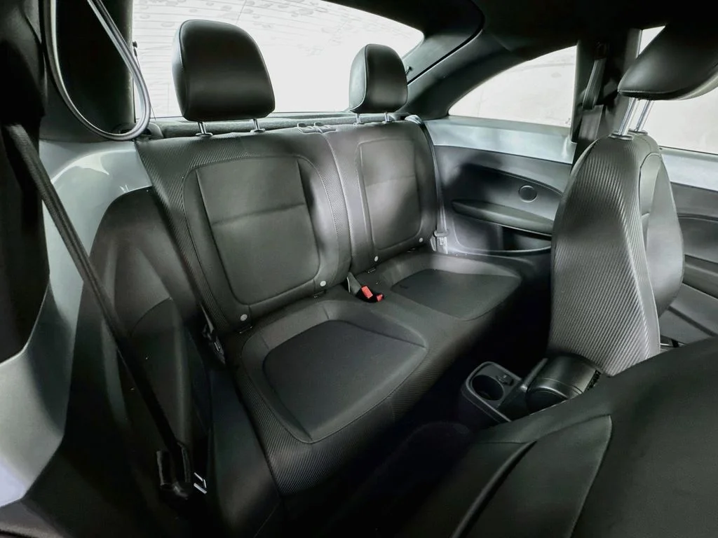 Used 2014 Silver Volkswagen 2.5L image 30