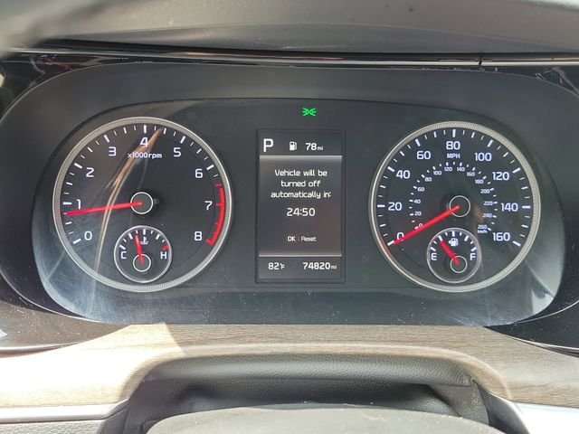 Used 2021 Black Kia EX image 16